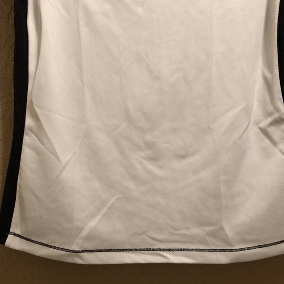Made For Life athletic top. Small.  Very good condition. Worn just a few times. - Picture 9 of 12